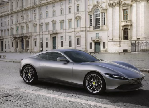 Ferrari Roma Spider 2025